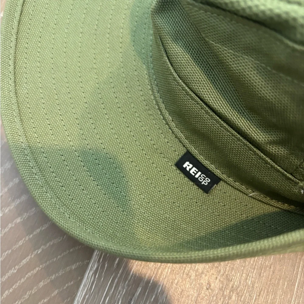 NWT REI Olive Vented Trailsmith Hat - Picture 4 of 6